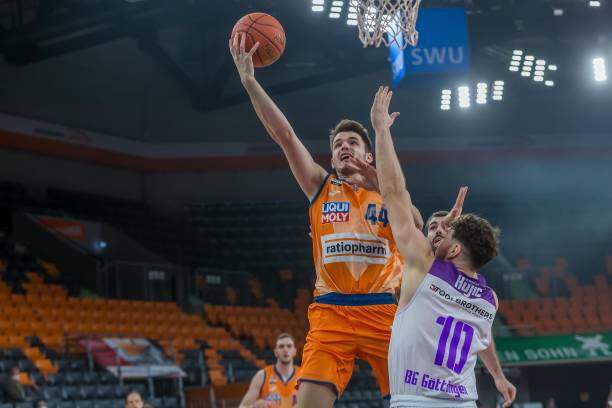 在这场备受 在这场备受