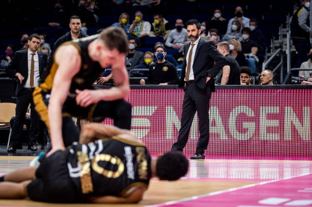 有更多像他 有更多像他